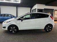 USED 2016 66 FORD FIESTA 1.0T EcoBoost Zetec White Edition Hatchback 5dr Petrol Manual Euro 6 (s/s) (100 ps) BLUETOOTH + HEATED WINDSCREEN
