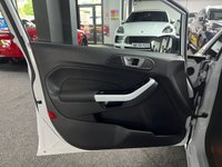 USED 2016 66 FORD FIESTA 1.0T EcoBoost Zetec White Edition Hatchback 5dr Petrol Manual Euro 6 (s/s) (100 ps) BLUETOOTH + HEATED WINDSCREEN