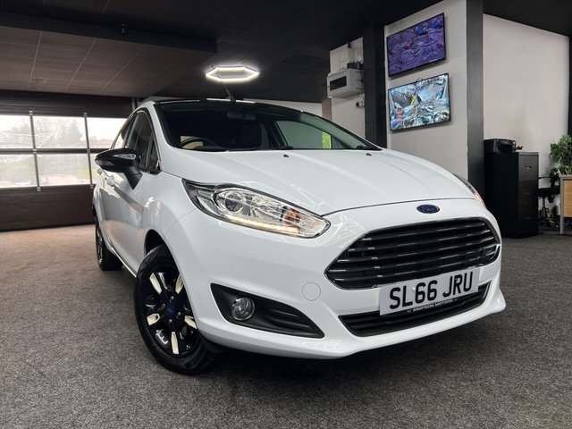View our Ford Fiesta 1.0T EcoBoost Zetec White Edition Hatchback 5dr Petrol Manual Euro 6 (s/s) (100 ps)