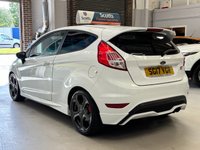 USED 2017 17 FORD FIESTA 1.6T EcoBoost ST-3 Hatchback 3dr Petrol Manual Euro 6 in White HEATED SEATS+PRIVACY GLASS+CD
