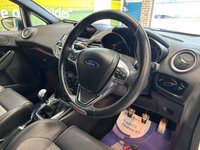 USED 2017 17 FORD FIESTA 1.6T EcoBoost ST-3 Hatchback 3dr Petrol Manual Euro 6 in White HEATED SEATS+PRIVACY GLASS+CD