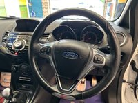 USED 2017 17 FORD FIESTA 1.6T EcoBoost ST-3 Hatchback 3dr Petrol Manual Euro 6 in White HEATED SEATS+PRIVACY GLASS+CD