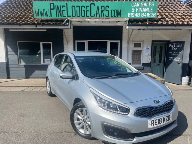 View our Kia Ceed 1.6 CRDi 2 Hatchback 5dr Diesel DCT Euro 6 (s/s) (134 bhp)