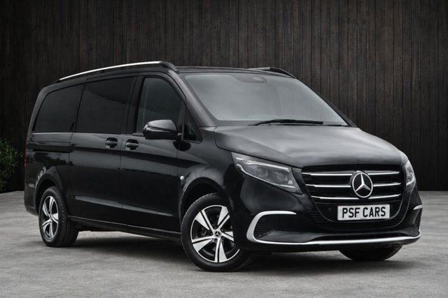 View our Mercedes-Benz Vito 2.0 119 CDI SELECT Crew Van Double Cab 5dr Diesel G-Tronic RWD L3 Euro 6 (s/s) (190 ps)