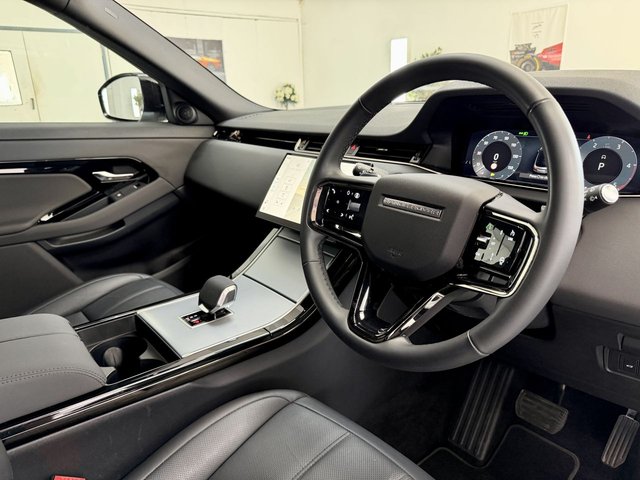 View our LAND ROVER RANGE ROVER EVOQUE