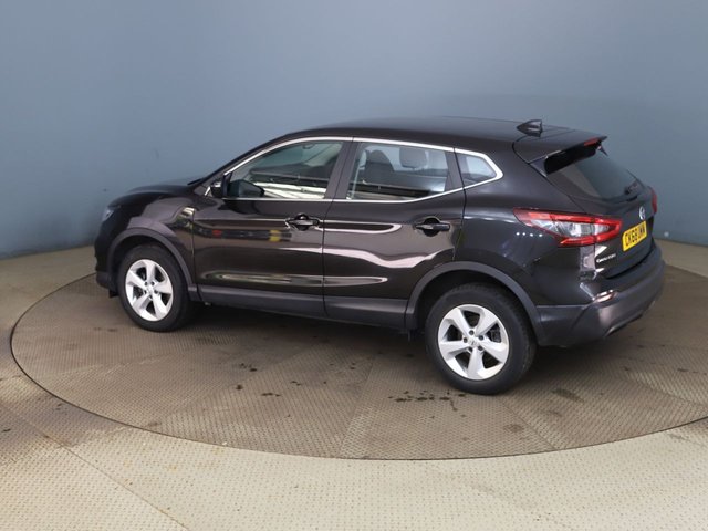 View our NISSAN QASHQAI