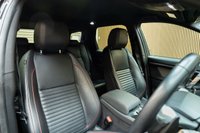 USED 2020 70 LAND ROVER DISCOVERY SPORT 2.0 D180 MHEV R-Dynamic SE SUV 5dr Diesel Auto 4WD Euro 6 (s/s) (180 ps) 12-way Heated Electric Seats
