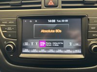 USED 2019 19 HYUNDAI I20 1.2 Premium Nav Hatchback 5 door Petrol Manual Euro 6 in White PARK SENSORS+REVERSE CAM+BLUETOOTH
