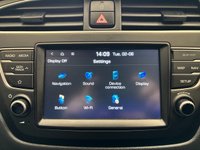 USED 2019 19 HYUNDAI I20 1.2 Premium Nav Hatchback 5 door Petrol Manual Euro 6 in White PARK SENSORS+REVERSE CAM+BLUETOOTH