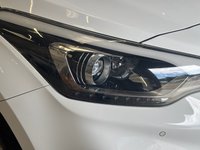 USED 2019 19 HYUNDAI I20 1.2 Premium Nav Hatchback 5 door Petrol Manual Euro 6 in White PARK SENSORS+REVERSE CAM+BLUETOOTH