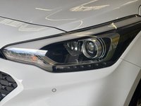 USED 2019 19 HYUNDAI I20 1.2 Premium Nav Hatchback 5 door Petrol Manual Euro 6 in White PARK SENSORS+REVERSE CAM+BLUETOOTH