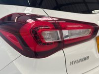 USED 2019 19 HYUNDAI I20 1.2 Premium Nav Hatchback 5 door Petrol Manual Euro 6 in White PARK SENSORS+REVERSE CAM+BLUETOOTH