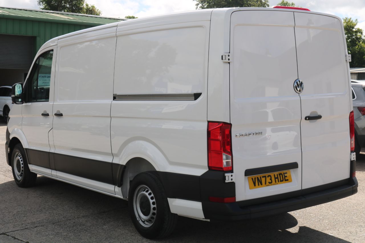 2024 VOLKSWAGEN CRAFTER 2.0 TDI CR30 Startline Panel Van 5dr Diesel Manual FWD MWB High Roof Euro 6 - vehicle photo 6 for sale on PureCar