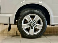 USED 2017 67 VOLKSWAGEN TRANSPORTER 2.0 BiTDI T32 BlueMotion Tech Highline Panel Van 5dr Diesel DSG 4Motion LWB Euro 6 (s/s) (204 ps) VERY RARE 4X4 MODEL !