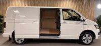 USED 2017 67 VOLKSWAGEN TRANSPORTER 2.0 BiTDI T32 BlueMotion Tech Highline Panel Van 5dr Diesel DSG 4Motion LWB Euro 6 (s/s) (204 ps) VERY RARE 4X4 MODEL !
