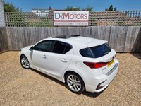USED 2017 67 LEXUS CT 1.8 200h Premier Hatchback 5dr Petrol Hybrid CVT Euro 6 (s/s) (136 ps) ** WE OFFER FINANCE ON THIS CAR **