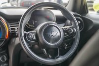 USED 2020 70 MINI Electric Hatch Cooper SE 32.6kWh Level 2 Hatchback 3dr Electric Auto (184 ps) 