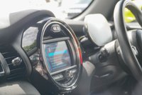 USED 2020 70 MINI Electric Hatch Cooper SE 32.6kWh Level 2 Hatchback 3dr Electric Auto (184 ps) 