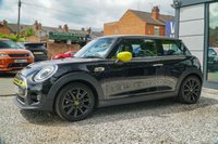 USED 2020 70 MINI Electric Hatch Cooper SE 32.6kWh Level 2 Hatchback 3dr Electric Auto (184 ps) 