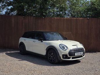 View our MINI CLUBMAN
