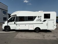USED ADRIA CORAL 670 SL AXESS REAR ISLAND BED OVER GARAGE