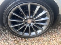 USED 2017 17 MERCEDES-BENZ E-CLASS 2.0 E220d AMG Line (Premium) Saloon 4dr Diesel G-Tronic+ Euro 6 (s/s) (194 ps) TOP SPEC! AUTO WITH PAN ROOF