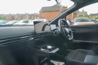 USED 2023 23 MG Mg4 64kWh SE Long Range Hatchback 5dr Electric Auto (203 ps) 