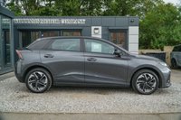 USED 2023 23 MG Mg4 64kWh SE Long Range Hatchback 5dr Electric Auto (203 ps) 
