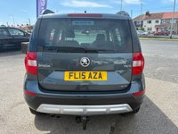 USED 2015 15 SKODA YETI 2.0 TDI Elegance Outdoor 5dr Diesel DSG 4WD Euro 5 (140 ps) 2 OWNERS FROM NEW* SKODA SERVICE HISTORY* AUTOMATIC* PARKING SENSORS* CRUISE CONTROL* DUAL CLIMATE CONTROL WITH AIR CON* FULL LEATHER* HEATED SEATS* TOW BAR* TRACTION CONTROL* 4 WHEEL DRIVE