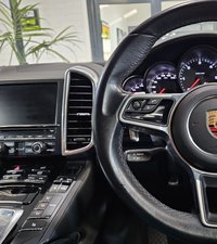 USED 2016 16 PORSCHE CAYENNE 3.0 TD V6 SUV 5dr Diesel TiptronicS 4WD Euro 6 (s/s) (262 ps) 12 MONTHS WARRANTY / 12 MONTHS MOT