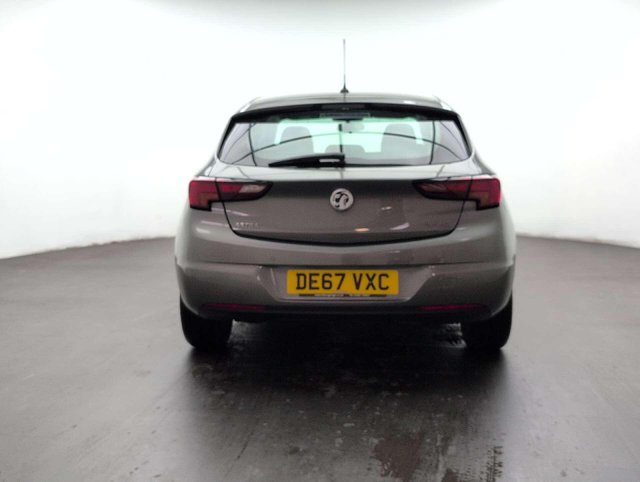 USED 2017 67 VAUXHALL ASTRA 1.4 Astra Design T S/S Auto 5dr CLICK+COLLECT / HOME DELIVERY