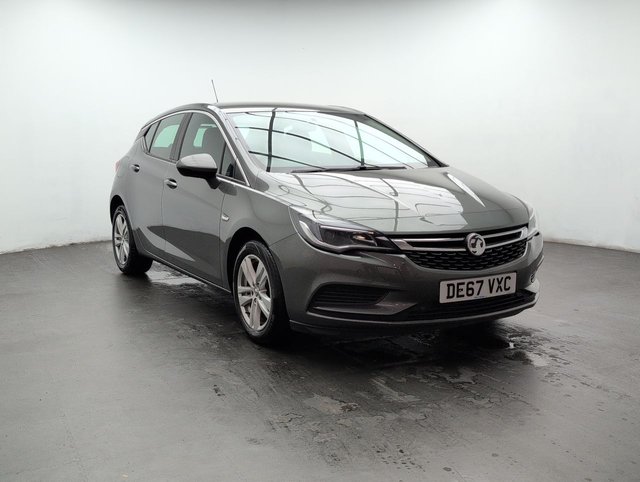 USED 2017 67 VAUXHALL ASTRA 1.4 Astra Design T S/S Auto 5dr CLICK+COLLECT / HOME DELIVERY