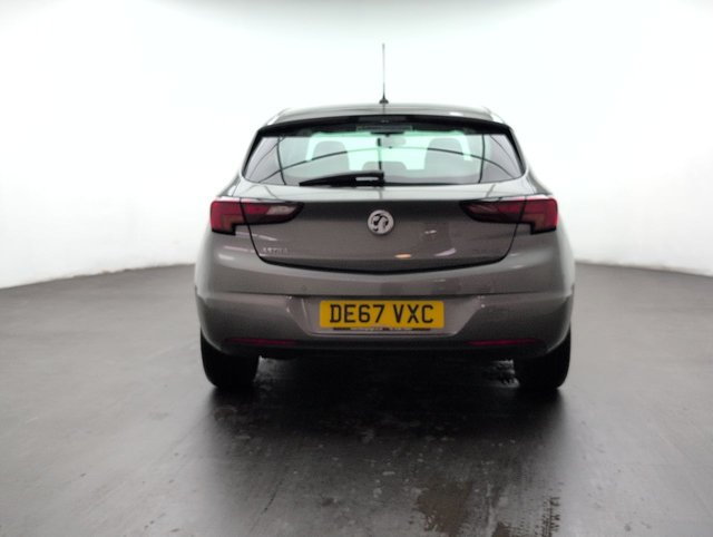 USED 2017 67 VAUXHALL ASTRA 1.4 Astra Design T S/S Auto 5dr CLICK+COLLECT / HOME DELIVERY
