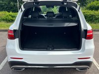 USED 2017 67 MERCEDES-BENZ GLC 3.0 GLC350d V6 AMG Line (Premium Plus) SUV 5dr Diesel G-Tronic 4MATIC Euro 6 (s/s) (258 ps) HIGH SPEC / PANROOF