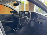 USED 2023 23 DACIA JOGGER 1.0 TCe Extreme SE MPV 5dr Petrol Manual Euro 6 (s/s) (110 ps) 