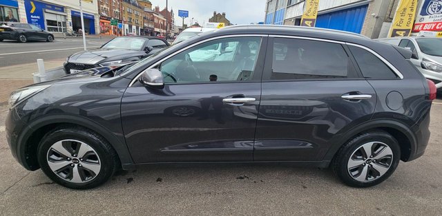 View our KIA NIRO