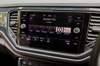 USED 2018 68 VOLKSWAGEN T-ROC 1.6 TDI R-Line SUV 5dr Diesel Manual Euro 6 (s/s) (115 ps) 
