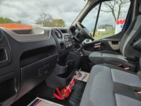 USED 2015 64 RENAULT MASTER  2.3 TD MINI BUS  