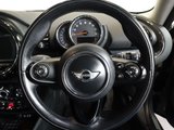 USED 2017 17 MINI CLUBMAN 1.5 Cooper Estate 6dr Petrol Manual Euro 6 (s/s) (136 ps) FULL SERVICE HISTORY + SATELLITE NAVIGATION + DAB DIGITAL RADIO + BLUETOOTH CONNECTIVITY + APPS CONTROL + LEATHER MULTI-FUNCTIONAL STEERING WHEEL + CRUISE CONTROL + CLIMATE CONTROL + AIR CONDITIONING + IN CAR ENTERTAINMENT AUX/USB + ROOF SPOILER + ELECTRIC HEATED DOOR MIRRORS + ELECTRIC WINDOWS + DAY TIME RUNNING LIGHTS + LANE ASSIST + KEYLESS START + ECO STOP START SYSTEM + 16 INCH ALLOY WHEELS + 60/40 FOLDING REAR SEATS....
