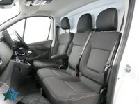 USED 2023 23 RENAULT TRAFIC 30 2.0 BLUEDCI 130 BHP LL LONG SPORT NAV  SAT NAV | LONG WHEELBASE | SPORT MODEL