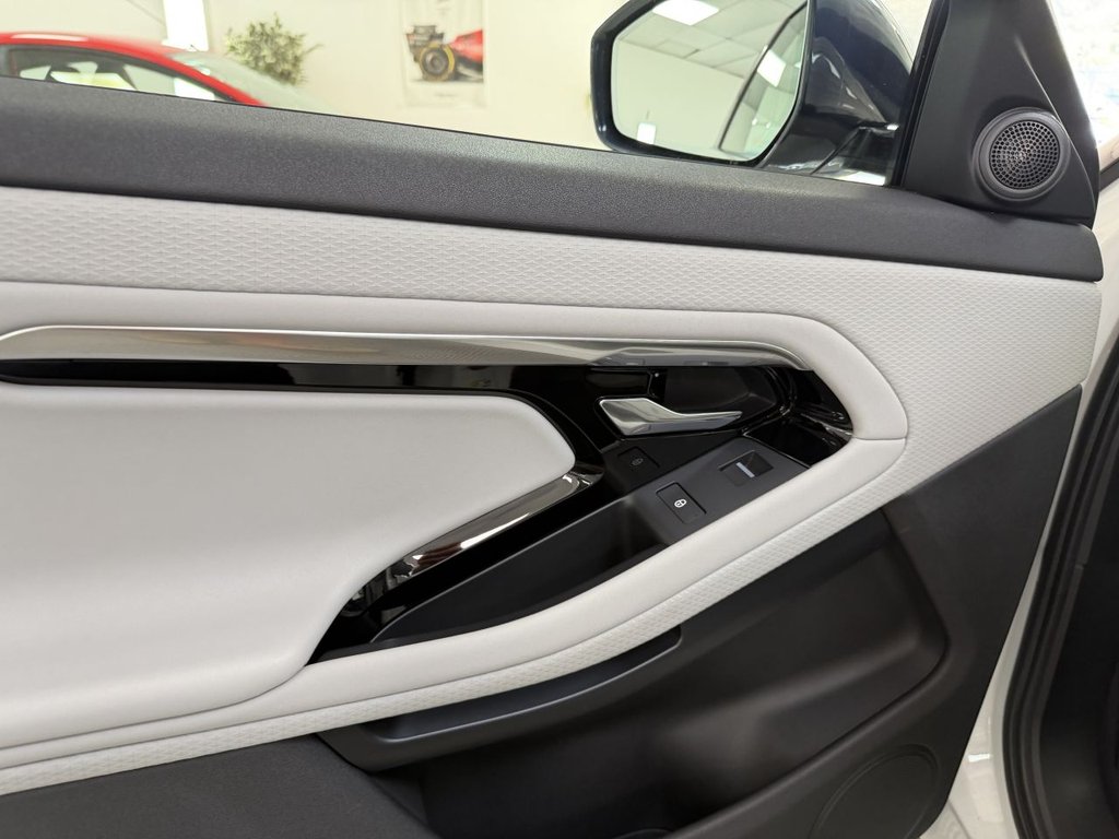 USED 2019 69 LAND ROVER RANGE ROVER EVOQUE 2.0 D150 R-Dynamic S SUV 5dr Diesel Auto 4WD Euro 6 (s/s) (150 ps) 