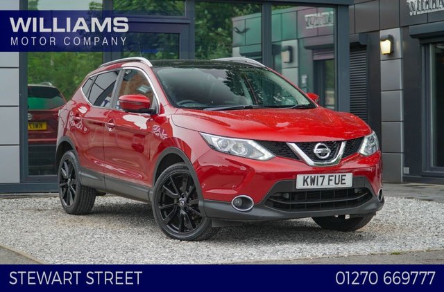 View our NISSAN QASHQAI