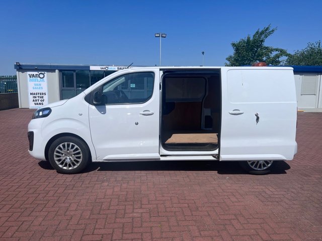 View our VAUXHALL VIVARO