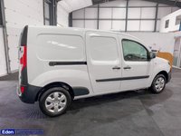 USED 2020 70 RENAULT KANGOO MAXI 0.0L 4d  AUTO  59 BHP ELECTRIC + RAC APPOVED