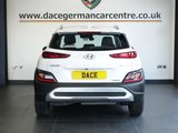 USED 2021 21 HYUNDAI KONA 1.6 h-GDi SE Connect SUV 5dr Petrol Hybrid DCT Euro 6 (s/s) (141 ps) FULL HYUNDAI MAIN DEALER SERVICE HISTORY + VIRTUAL COCKPIT DIGITAL DASH DISPLAY + APPLE CARPLAY / APPS CONTROL + BLUETOOTH MEDIA STREAMING + REAR VIEW CAMERA + DAB DIGITAL RADIO + IN CAR ENTERTAINMENT WITH TOUCH SCREEN MEDIA DISPLAY + PARKING SENSOR+ HILL HOLD START ASSIST + CLIMATE CONTROL + AIR CONDITIONING + AUTOMATIC HEADLIGHTS + AUTOMATIC WIPERS WITH RAIN SENSOR + CRUISE CONTROL + LANE ASSIST + LEATHER MULTIFUNCTIONAL STEERING WHEEL WITH PADDLE SHIFT GEAR SELECT + VOICE COMMAND