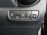 USED 2021 21 HYUNDAI KONA 1.6 h-GDi SE Connect SUV 5dr Petrol Hybrid DCT Euro 6 (s/s) (141 ps) FULL HYUNDAI MAIN DEALER SERVICE HISTORY + VIRTUAL COCKPIT DIGITAL DASH DISPLAY + APPLE CARPLAY / APPS CONTROL + BLUETOOTH MEDIA STREAMING + REAR VIEW CAMERA + DAB DIGITAL RADIO + IN CAR ENTERTAINMENT WITH TOUCH SCREEN MEDIA DISPLAY + PARKING SENSOR+ HILL HOLD START ASSIST + CLIMATE CONTROL + AIR CONDITIONING + AUTOMATIC HEADLIGHTS + AUTOMATIC WIPERS WITH RAIN SENSOR + CRUISE CONTROL + LANE ASSIST + LEATHER MULTIFUNCTIONAL STEERING WHEEL WITH PADDLE SHIFT GEAR SELECT + VOICE COMMAND