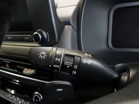 USED 2021 21 HYUNDAI KONA 1.6 h-GDi SE Connect SUV 5dr Petrol Hybrid DCT Euro 6 (s/s) (141 ps) FULL HYUNDAI MAIN DEALER SERVICE HISTORY + VIRTUAL COCKPIT DIGITAL DASH DISPLAY + APPLE CARPLAY / APPS CONTROL + BLUETOOTH MEDIA STREAMING + REAR VIEW CAMERA + DAB DIGITAL RADIO + IN CAR ENTERTAINMENT WITH TOUCH SCREEN MEDIA DISPLAY + PARKING SENSOR+ HILL HOLD START ASSIST + CLIMATE CONTROL + AIR CONDITIONING + AUTOMATIC HEADLIGHTS + AUTOMATIC WIPERS WITH RAIN SENSOR + CRUISE CONTROL + LANE ASSIST + LEATHER MULTIFUNCTIONAL STEERING WHEEL WITH PADDLE SHIFT GEAR SELECT + VOICE COMMAND