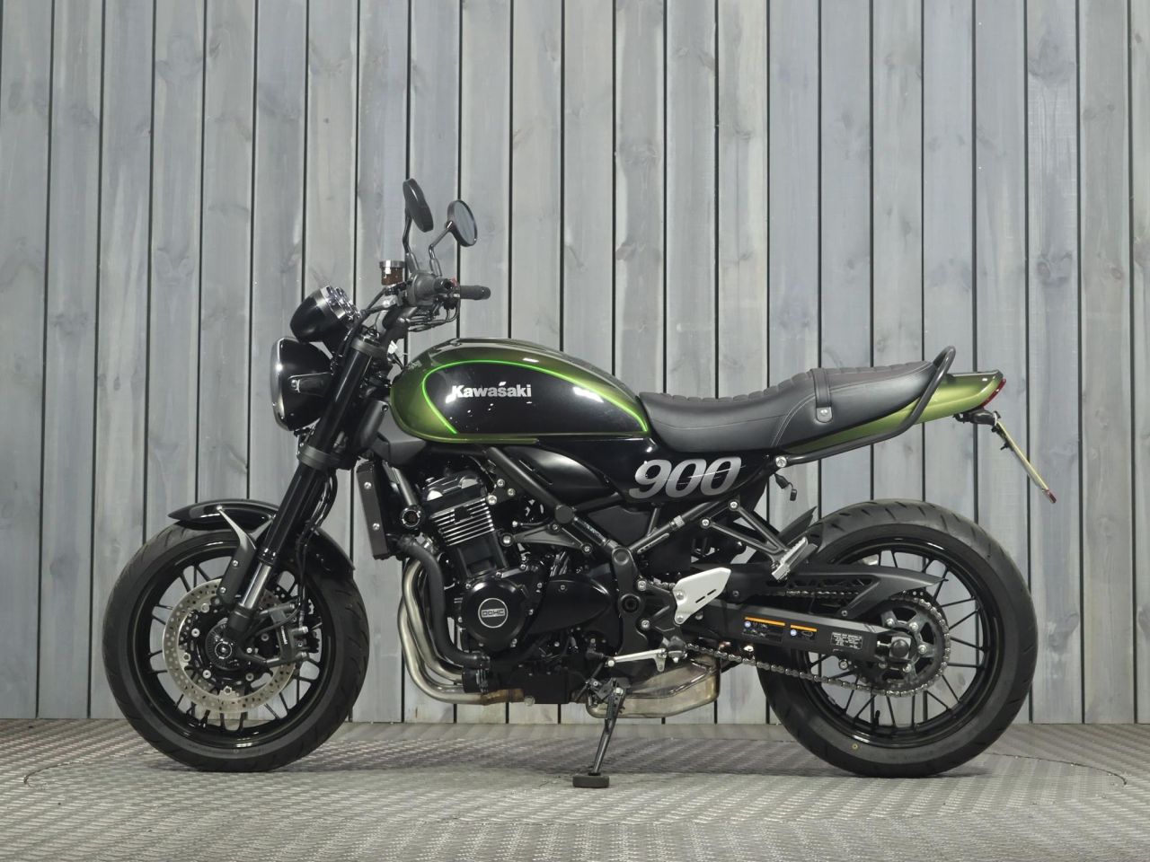 KAWASAKI Z900RS