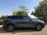 USED 2020 20 PORSCHE CAYENNE 3.0 V6 E-Hybrid 14.1kWh SUV 5dr Petrol Plug-in Hybrid TiptronicS 4WD Euro 6 (s/s) (3.6kW Charger) (462 ps) 21" ALLOYS, ADAPTIVE C/CONTROL,BOSE