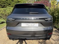 USED 2020 20 PORSCHE CAYENNE 3.0 V6 E-Hybrid 14.1kWh SUV 5dr Petrol Plug-in Hybrid TiptronicS 4WD Euro 6 (s/s) (3.6kW Charger) (462 ps) 21" ALLOYS, ADAPTIVE C/CONTROL,BOSE